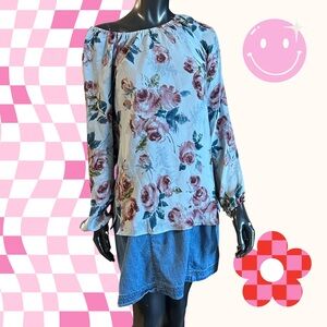 Super cute floral silk blouse with long sleeves